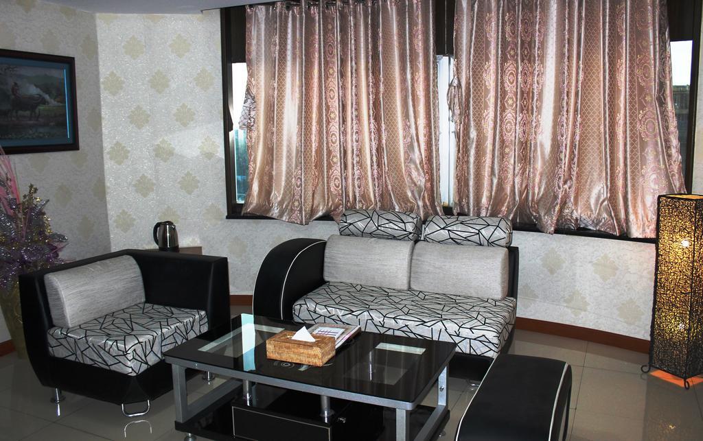 Hotel Kan Kaw Yangon Eksteriør bilde